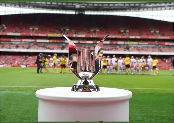 Arsenal Women v FC Bayern Munich Women - Emirates Cup
