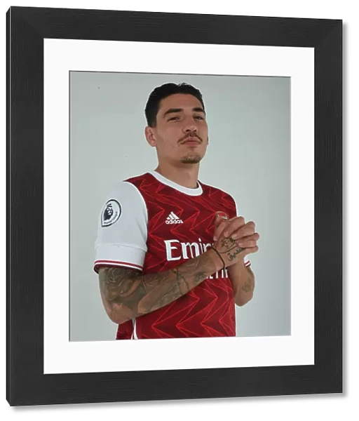 Arsenal's Hector Bellerin at 2020-21 Team Photocall