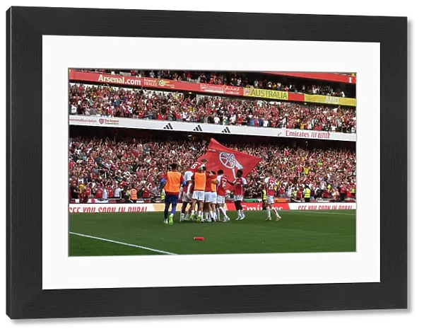 Arsenal Celebrates Third Goal Against Manchester United in 2023-24 Premier League