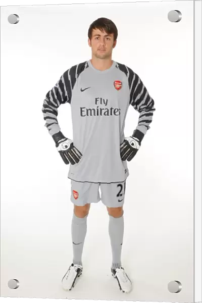 Lukasz Fabainski (Arsenal). Arsenal 1st Team Photocall and Membersday. Emirates Stadium