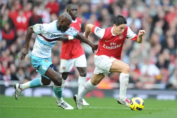 Samir Nasri (Arsenal) Herita Ilunga (West Ham). Arsenal 1: 0 West Ham United