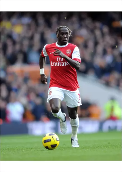 Arsenal's Sagna Secures 2-0 Victory Over Wolverhampton in Premier League