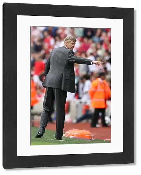 Arsene Wenger Leads Arsenal to 2:1 Victory over Inter Milan at Emirates Cup, 2007