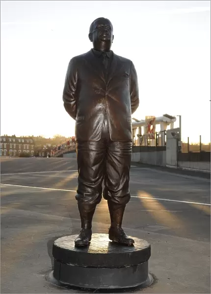 Herbert Chapman's Statue at Emirates Stadium: Arsenal vs Everton, Premier League (2011-12)