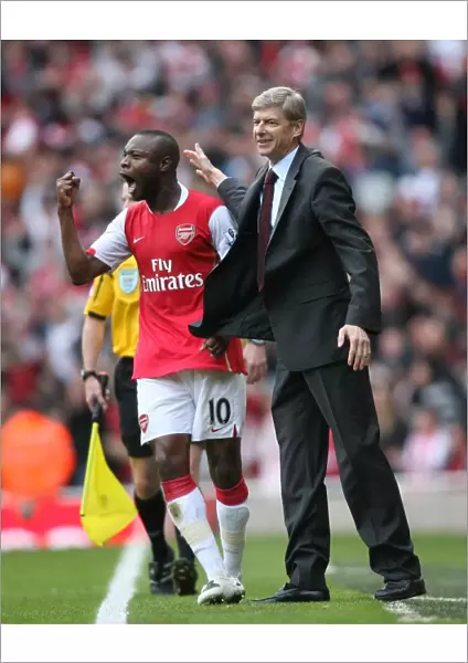 Unforgettable Moment: Gallas's Brace and Wenger's Emotional Celebration vs. Manchester United (3-11-2007)