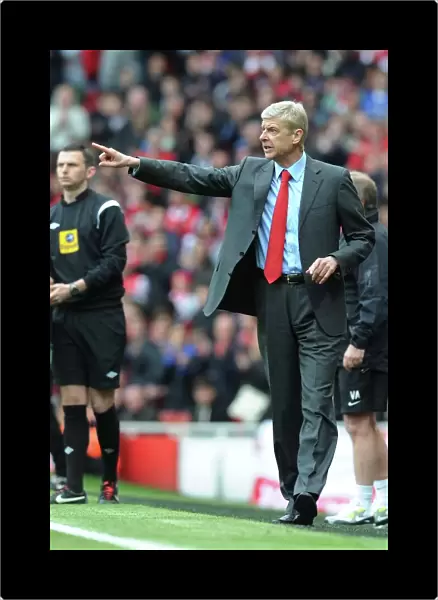 Arsene Wenger Leads Arsenal Against Manchester United, Premier League 2012-13