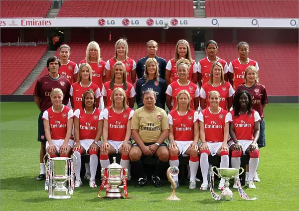 Arsenal Ladies team group. Arsenal Ladies Photocall. Emirates Stadium, 7  /  8  /  07. Credit