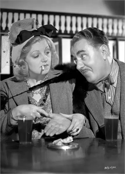 Hermione Baddeley and George Carney in Brighton Rock (1947)
