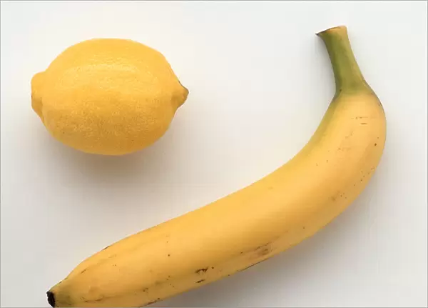 Whole banana and lemon