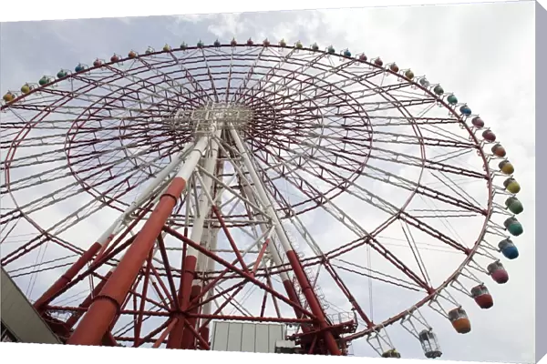 Japan, Tokyo, Odaiba, Big Wheel, low angle view