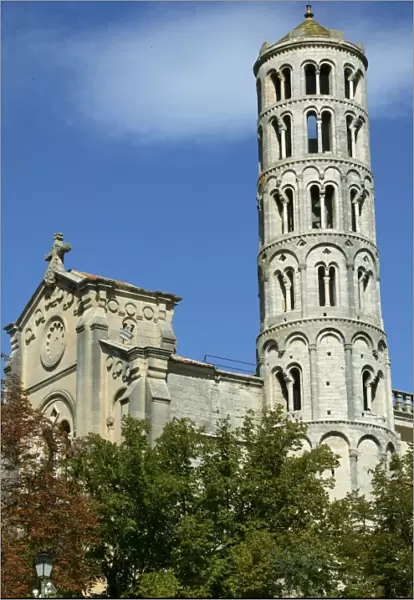 Saint-Thateodorit cathedral and Fenestrelle tower