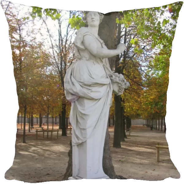 Statue of Pomona in the Tuileries Garden 2013 A. D