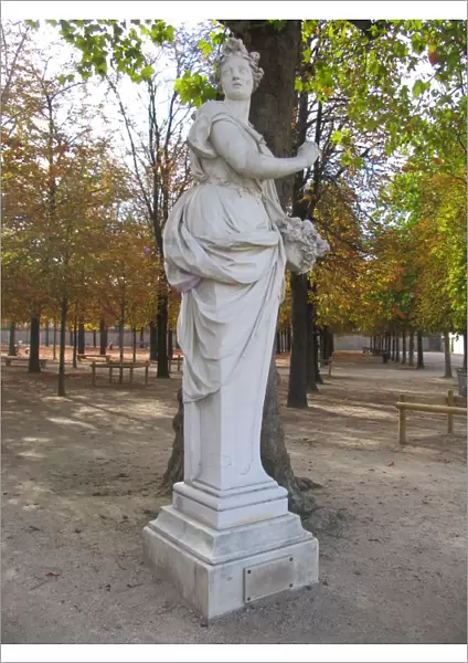 Statue of Pomona in the Tuileries Garden 2013 A. D