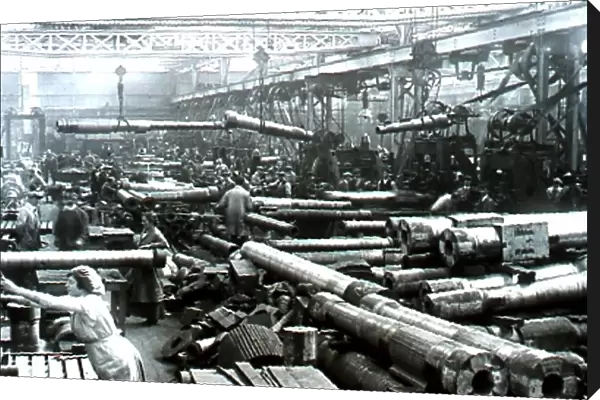 World War 1914-1919: British women working in an armaments factory in Nottingham