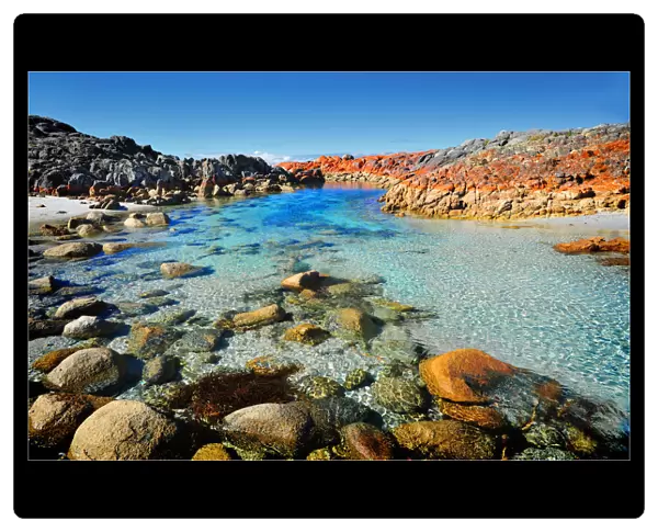 Rock pools at Binnalong bay, east coast of Tasmania, Australia
