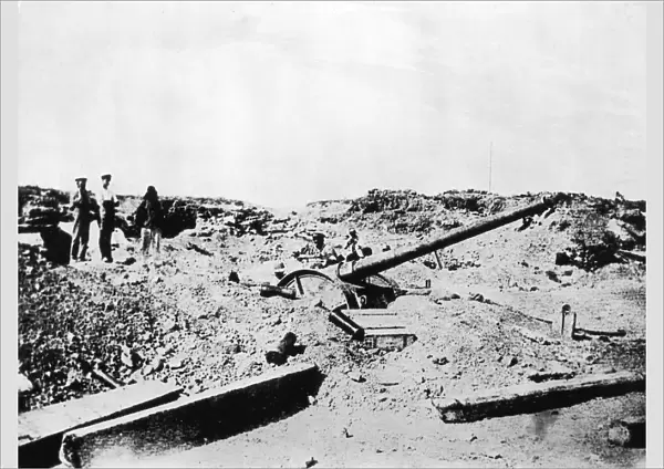 Gallipoli. A British naval gun hidden in the dunes at Gallipoli, during World War I, 1915
