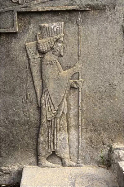 Bas-relief depicting a Persian guard