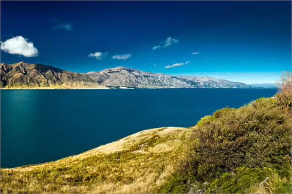 Lake Hawea panorama view