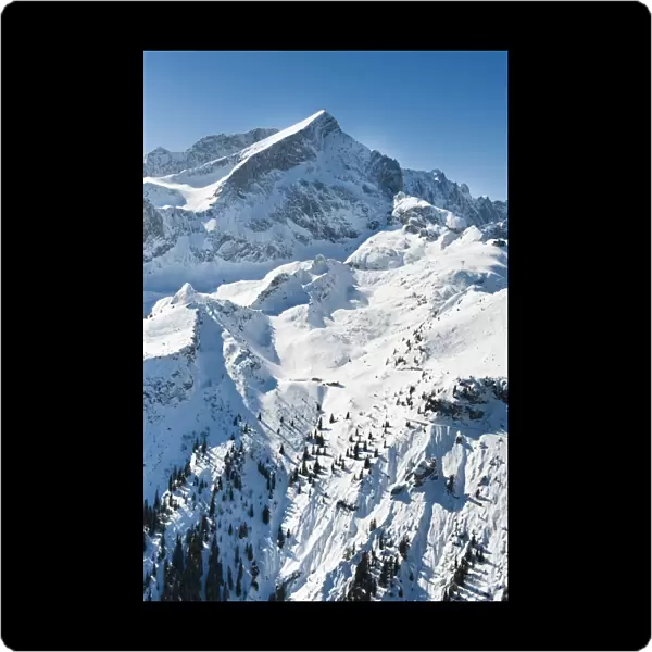 Osterfelder ski slope, Hochalm, Alpspitze mountain, Wetterstein mountain range, Garmisch-Partenkirchen, Upper Bavaria, Bavaria, Germany