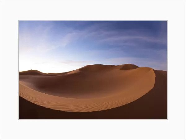 Sand dunes of the Libyan desert at dawn, Sahara, Libya, North Africa, Africa