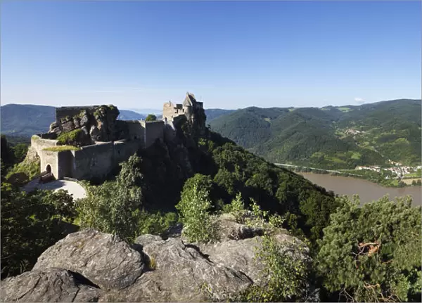 Ruins of Aggstein Castle, Dunkelsteinerwald, Danube, Wachau, Mostviertel, Lower Austria, Austria, Europe