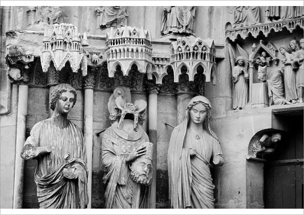 Statue on Notre-Dame de Reims, Reims Cathedral