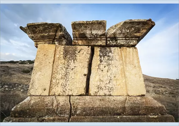 Ruins of graves, Hierapolis