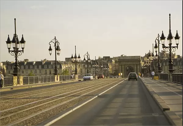 Cars on the road, Porte De Bourgogne, Pont De Pierre, Garonne River, Bordeaux, Aquitaine, France