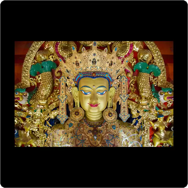 Tibetan bodhisattva statue