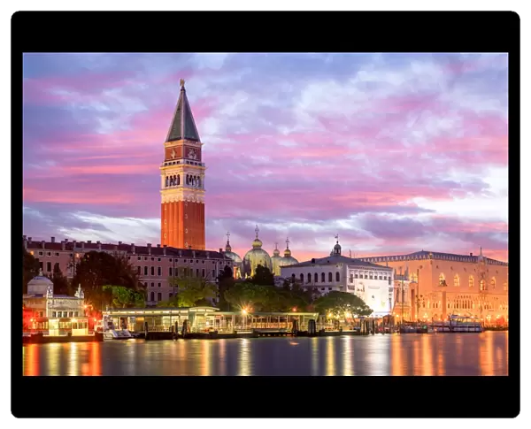 Italy, St Marks Campanile, Sunset, Venice, hdr, high dynamic range, joe daniel price