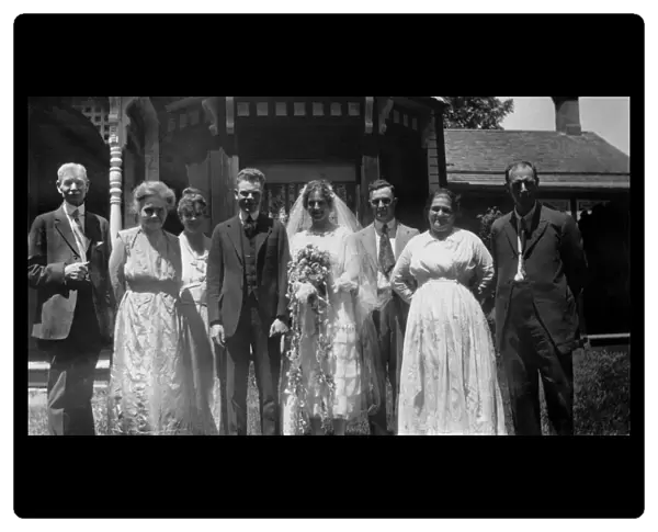 bride, bouquet, black & white, black + white, black and white, church, child, caucasian