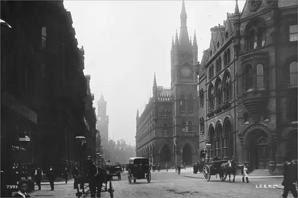 Bradford. circa 1900: The Wool Exchange in Market Street, Bradford, Yorkshire