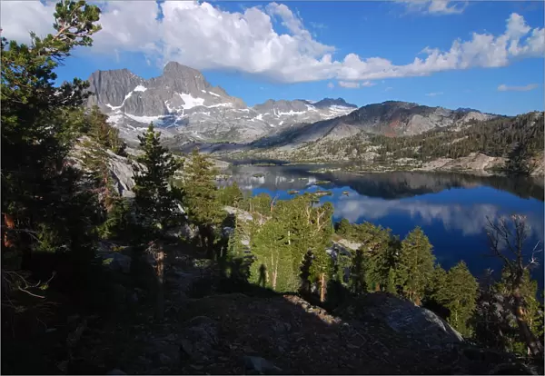 Alpine lakes, pine forests and glorious peaks