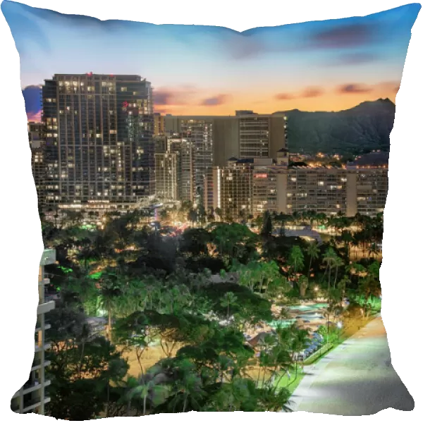 Waikiki Sunrise - High-rise hotels line the shore in Waikiki