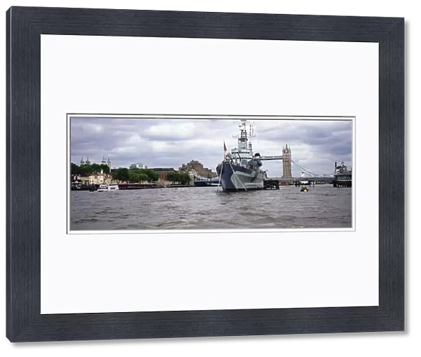 UK, England, London, Tower Bridge and HMS Belfast on River Thames