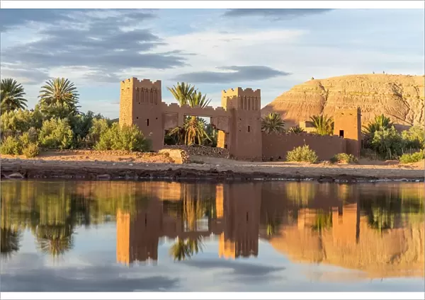Gate of the Kasbah Ait Benhaddou, High Atlas, Ksar Ait Benhaddou, Ouarzazate Province