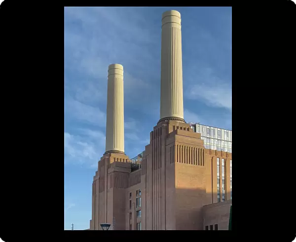 Iconic Art Deco Battersea Power Station