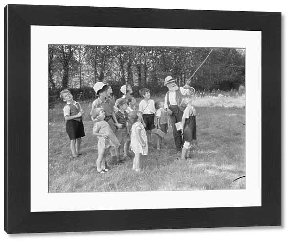 Evacuated children in Wye, Kent, England. 1939  /  40
