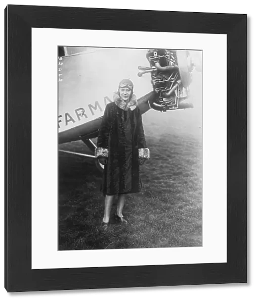MME Lena Bernstein. French woman aviator after breaking worlds record. 1930