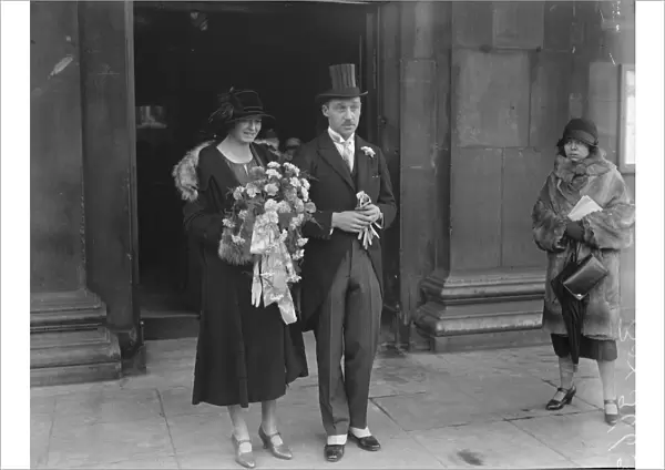London journalists wedding Mr A P McDougall was married to Miss V Foster at St