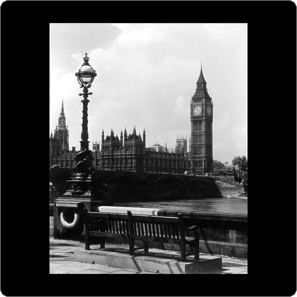 London Parliament Buildings General view across the River Thames