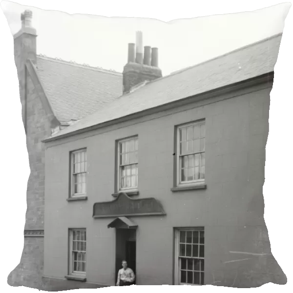 The Anchor Hotel, Quay Hill, Penryn, Cornwall. 1900s