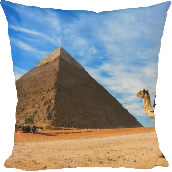 Egypt-Pyramid-Travel-Camel