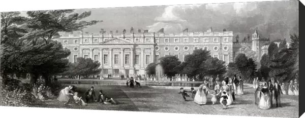 Hampton Court Palace (engraving) (b  /  w photo)