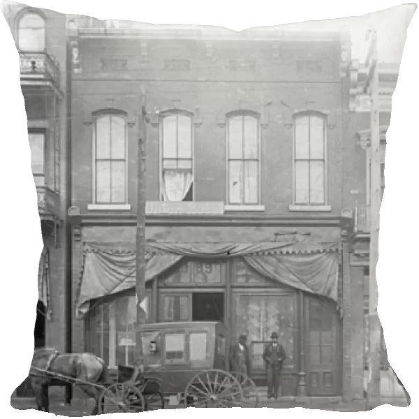 Union Hotel, Chattanooga, Tennessee, c. 1899 (b  /  w photo)