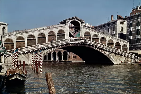 Rialto Bridge, begun 1588 (photo)
