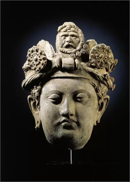 Head of a Bodhisattva from Gandhara (terracotta)