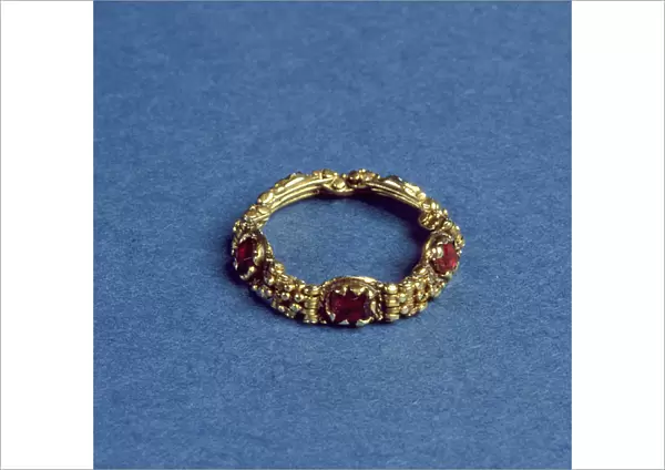 Mary of Modenas wedding ring, 1674 (gold & ruby)