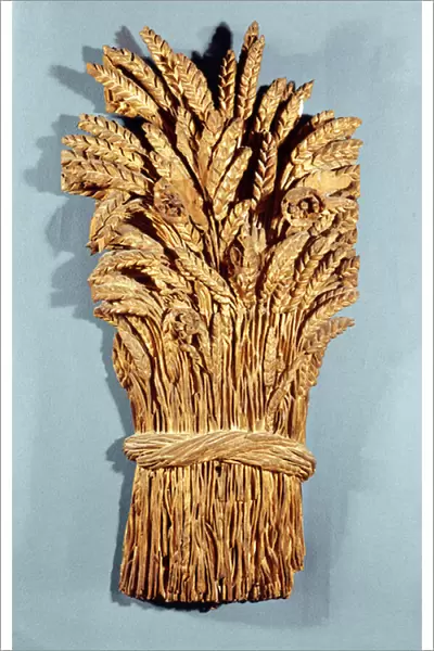 Bakers sign with ears of wheat and flowers of the field (gilded wood)
