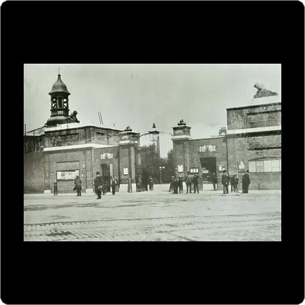 Royal Arsenal main gate, 1890 (b  /  w photo)